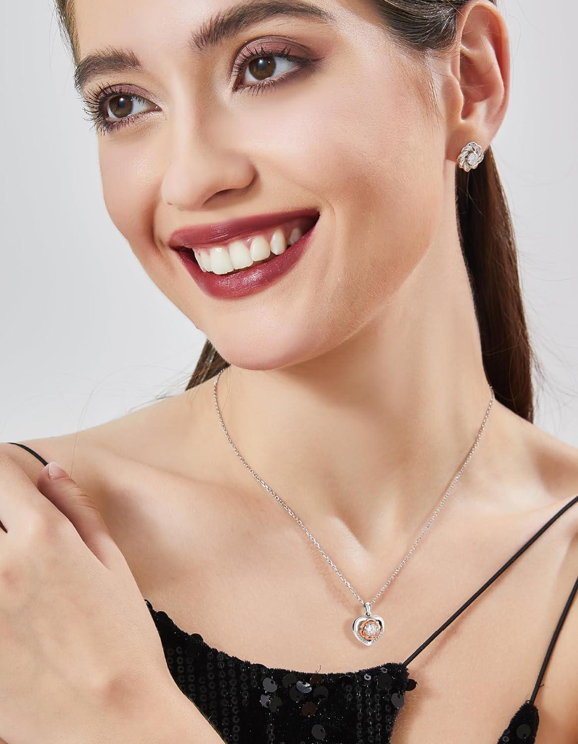Gift Moissanite Necklace