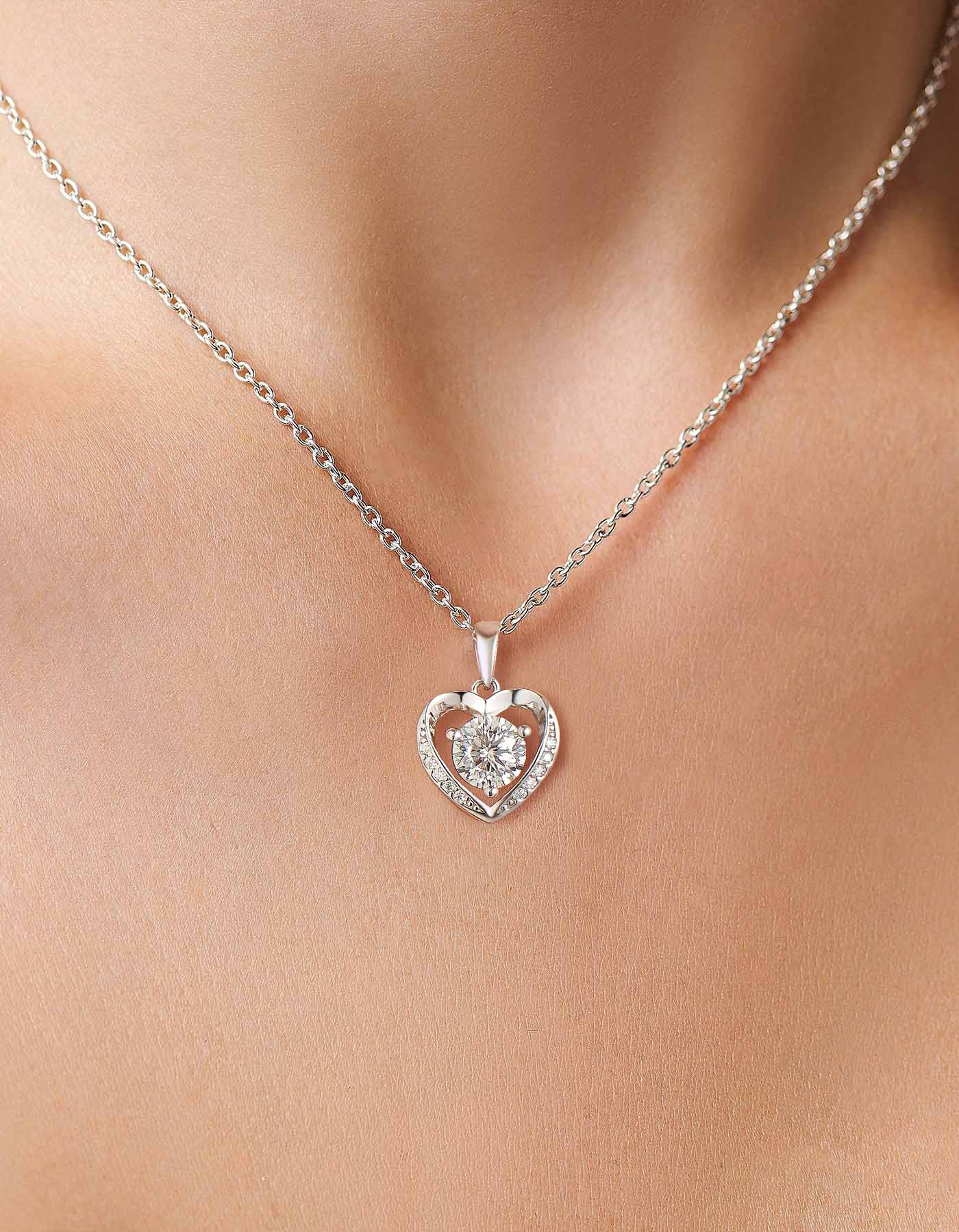 MomentWish moissanite heart necklace